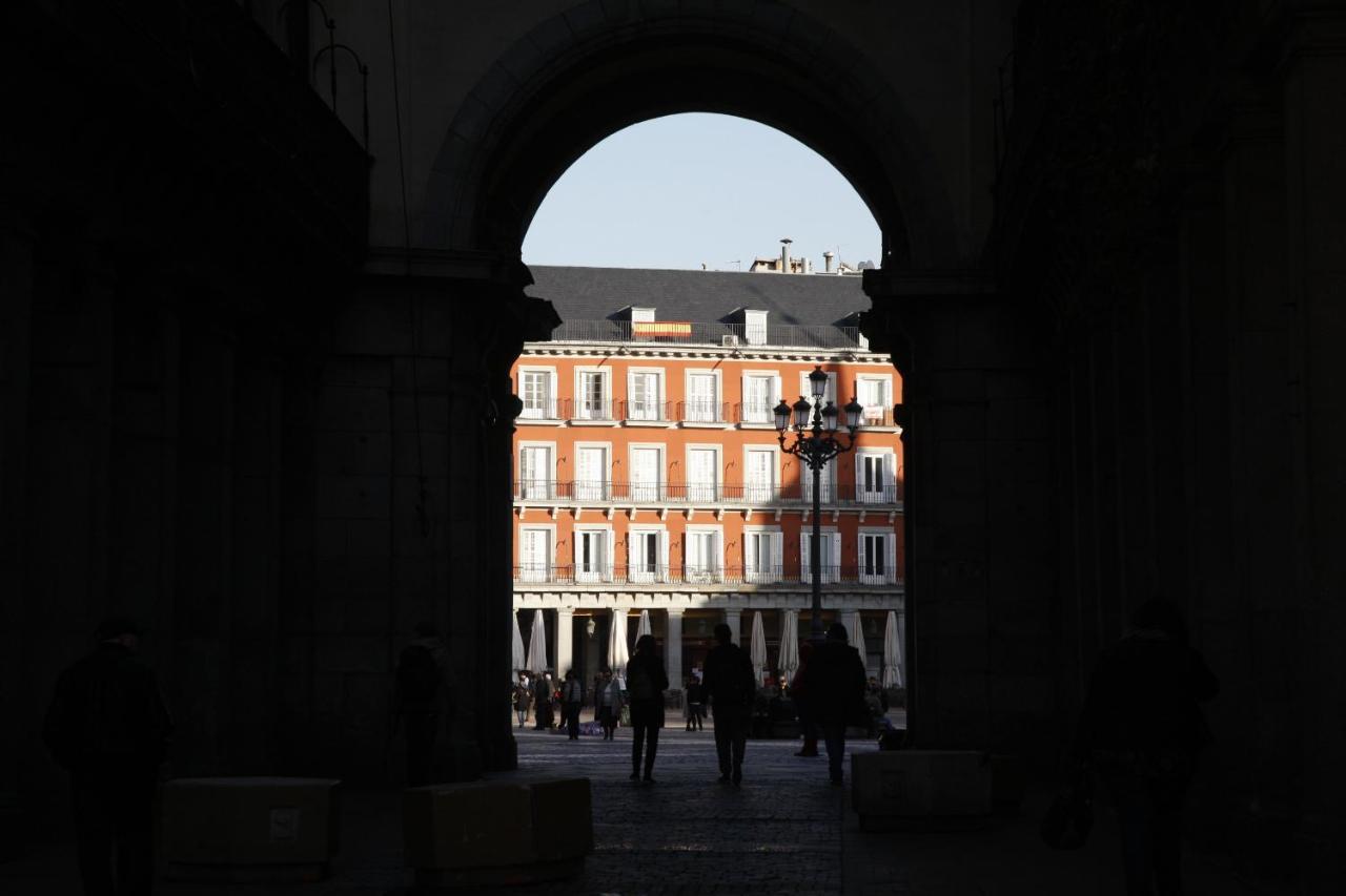 Plaza Mayor Suite Madrid Exteriör bild
