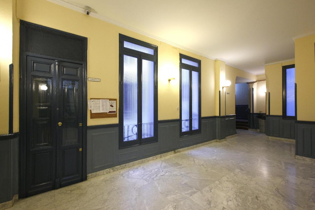 Plaza Mayor Suite Madrid Exteriör bild